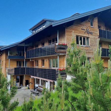 Gaestehaus Alpina Riezlern Luaran gambar