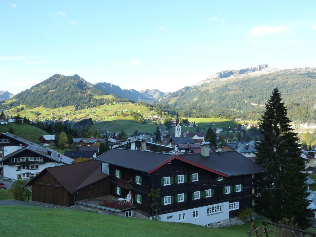 Gaestehaus Alpina Riezlern Luaran gambar