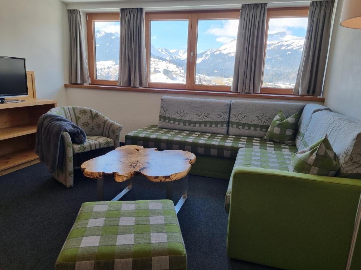 Gaestehaus Alpina Riezlern Luaran gambar