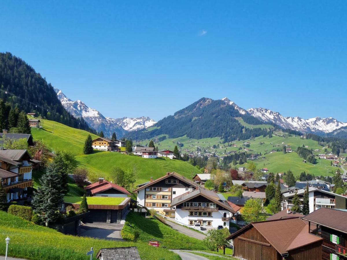 Gaestehaus Alpina Riezlern Luaran gambar